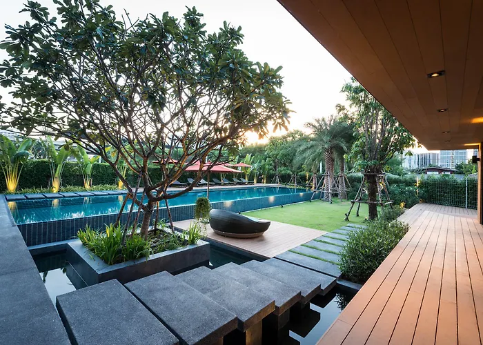 The Silver Palm Wellness Resort Bangkok