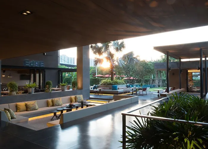 The Silver Palm Wellness Resort Bangkok