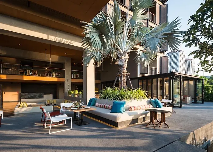 The Silver Palm Wellness Resort Bangkok