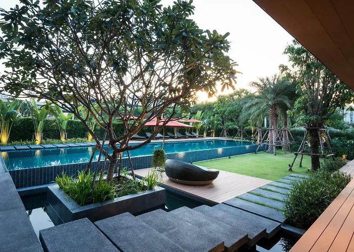The Silver Palm Wellness Resort Bangkok